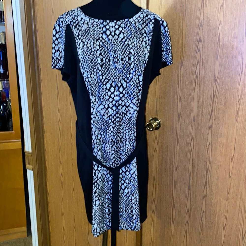 TWO PIECE PANTS AND DRESS SET - Picture 2 of 3